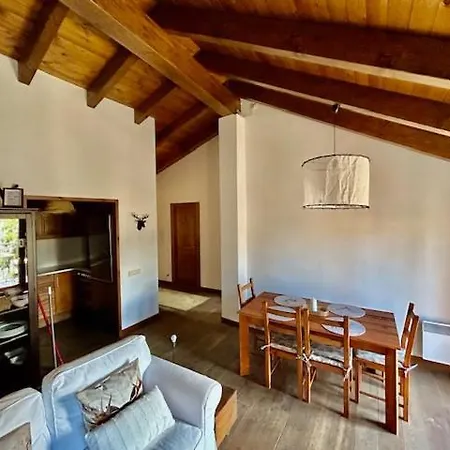 Del Llac Apartment *